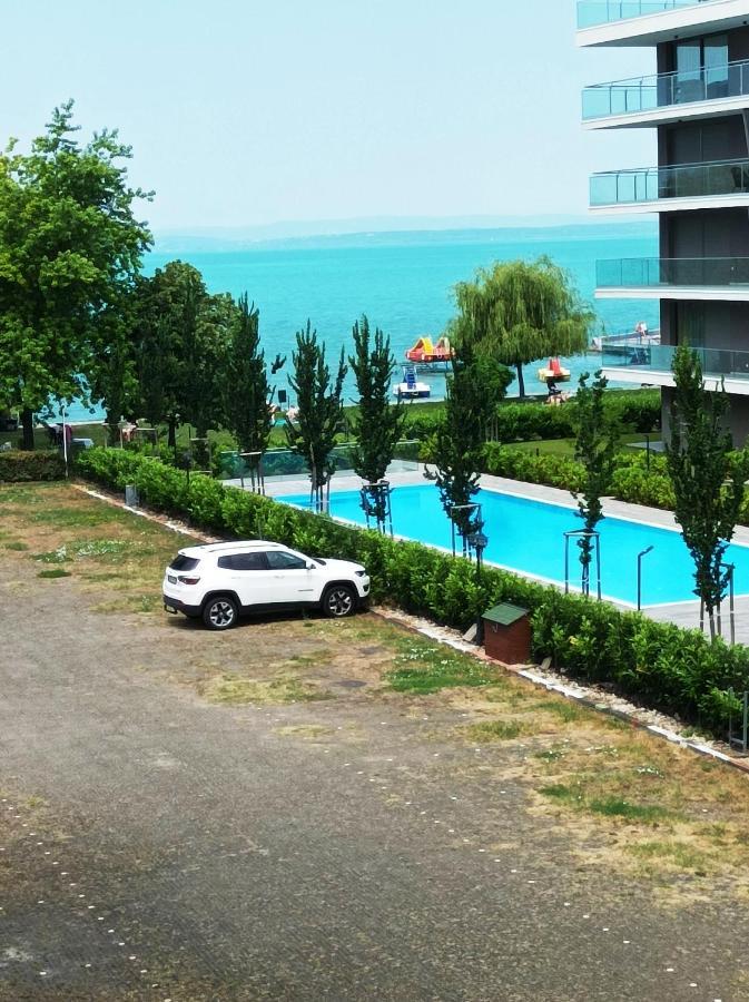 Sunrise Apartman Siofok Exterior photo